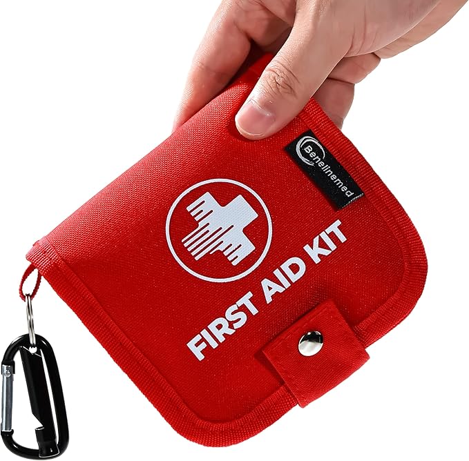 Mini First Aid Kit by Benelinemed