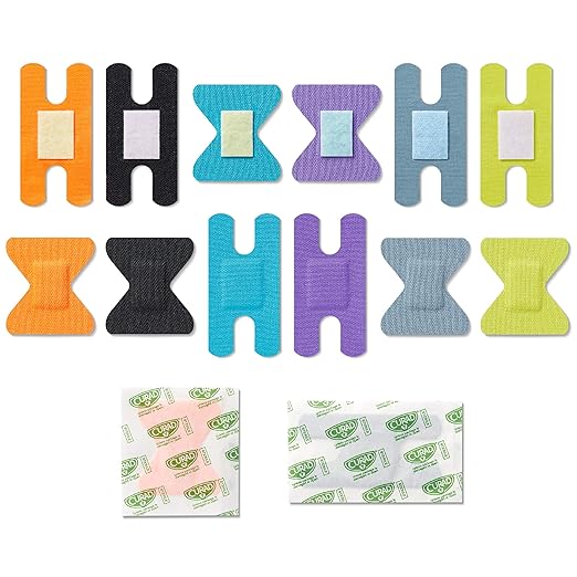 Curad Performance Series Fingertip and Knuckle Antibacterial Bandages, Extreme - Image 7